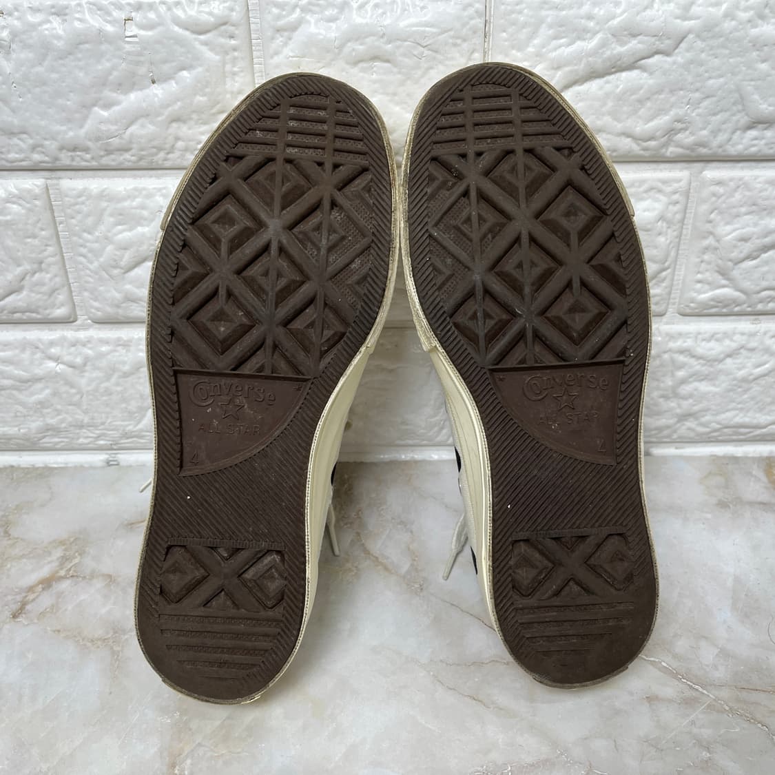 CDG 컨버스 플레이 폴카 닷 로우 230 빈티지 스니커즈 상품이미지5