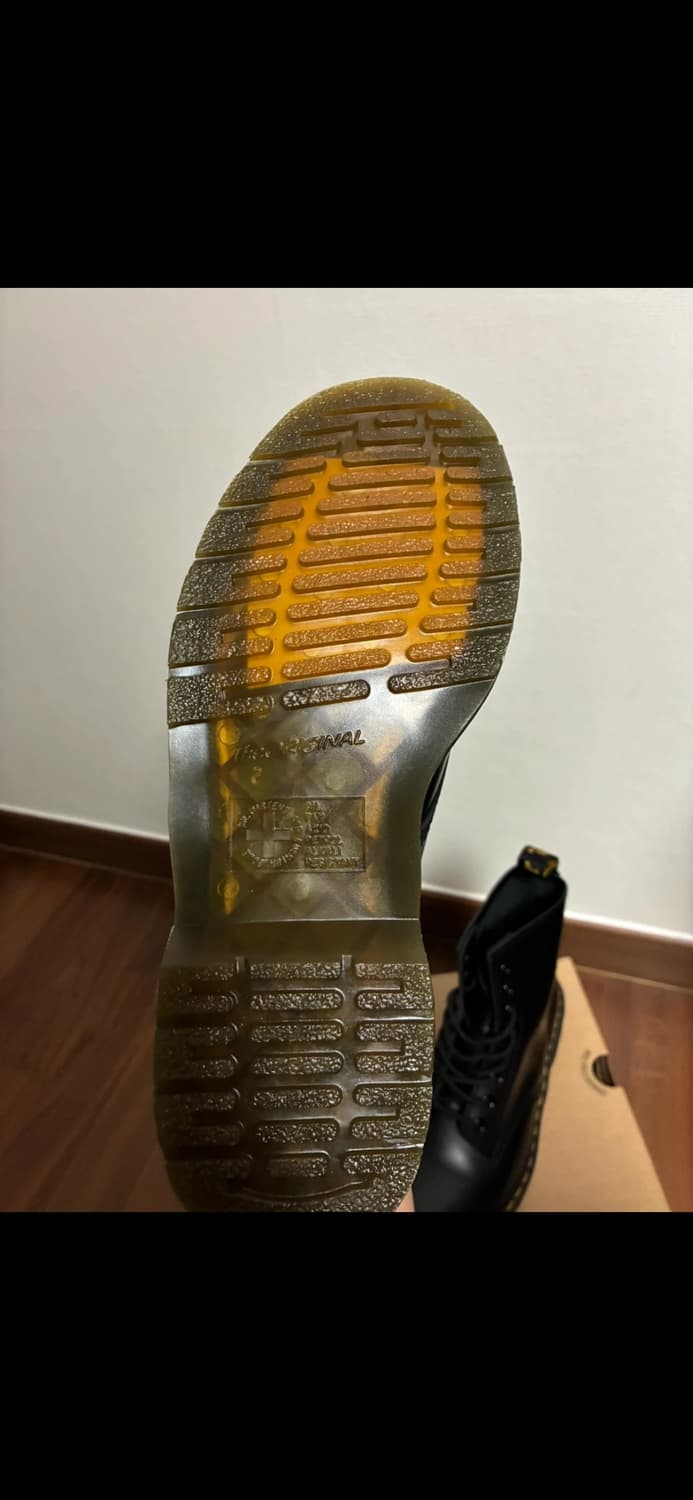 닥터마틴 1460 스무스 7사이즈(260) 상품이미지3