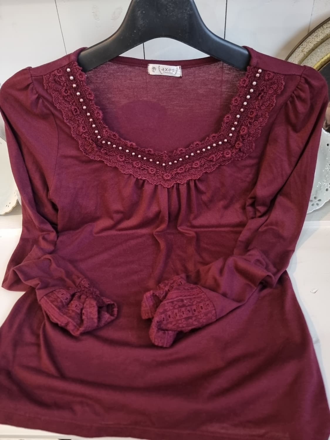 axes femme 진주 레이스 버건디 블라우스 상품이미지2