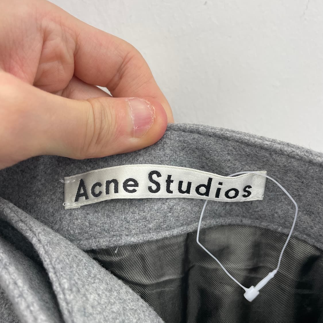 아크네 스튜디오 랩 스타일 그레이 울 스커트 치마 상품이미지4