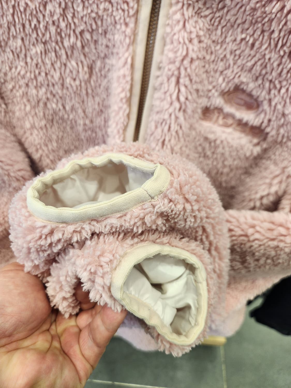 아이더 고어텍스 보아 플리스 후드 집업 핑크 여성용 상태좋음 상품이미지9