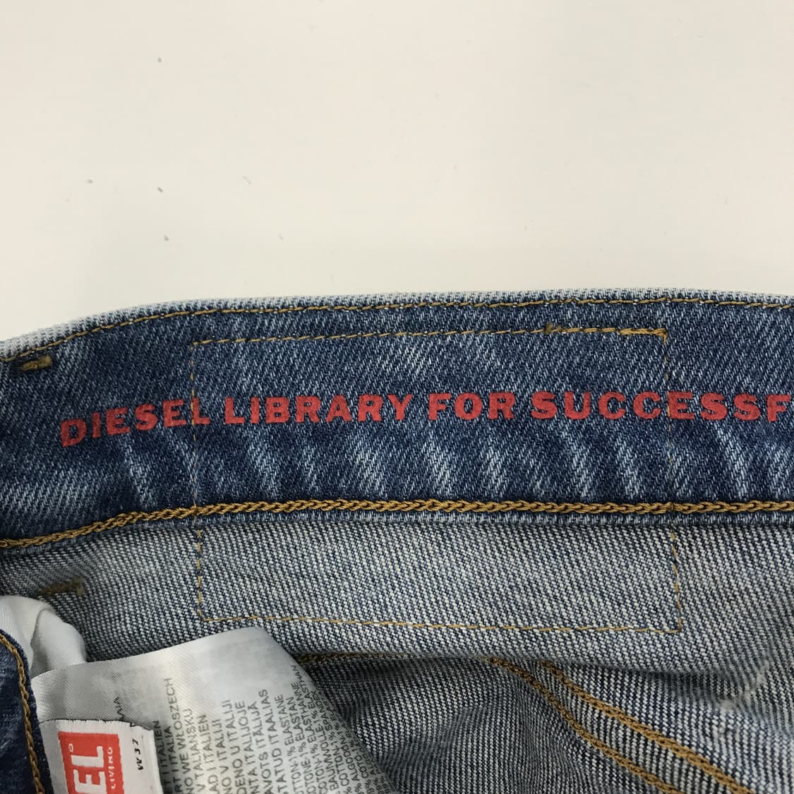 디젤 이태리 2021 부츠컷 데님 청바지 [32인치] 상품이미지6
