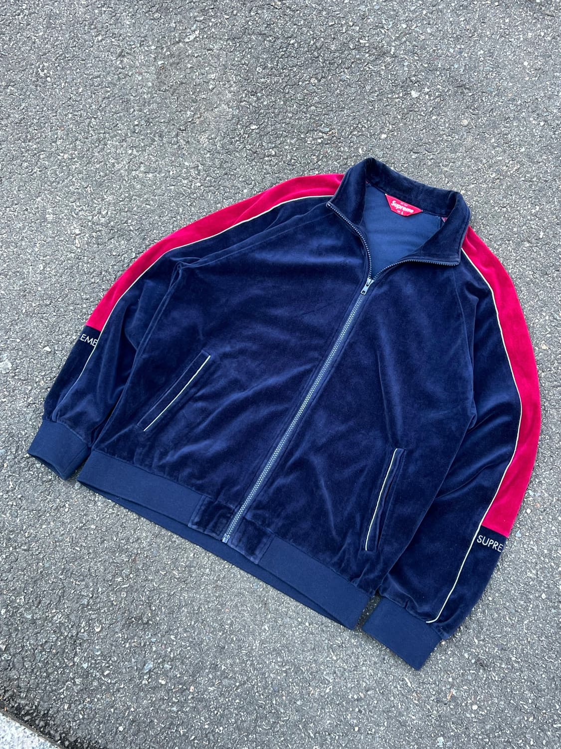 Supreme 18FW Velour Track Jacket 상품이미지2