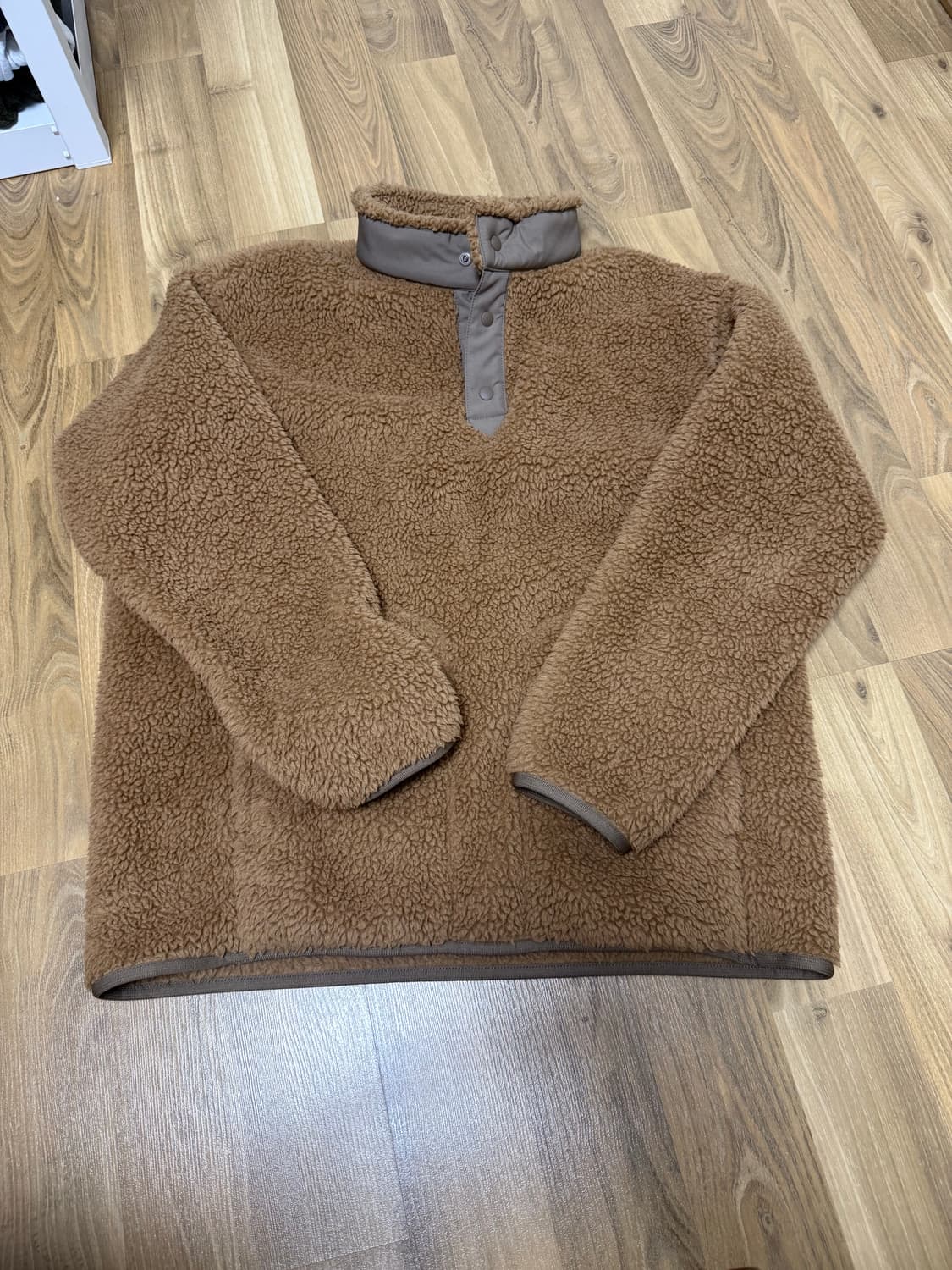 유니클로 화이트마운마운티어링 후리스 상품이미지1