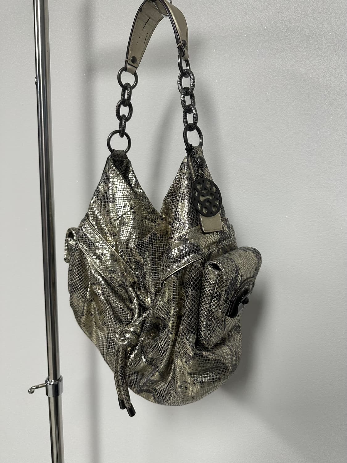 코치 뱀피 숄더백 상품이미지2