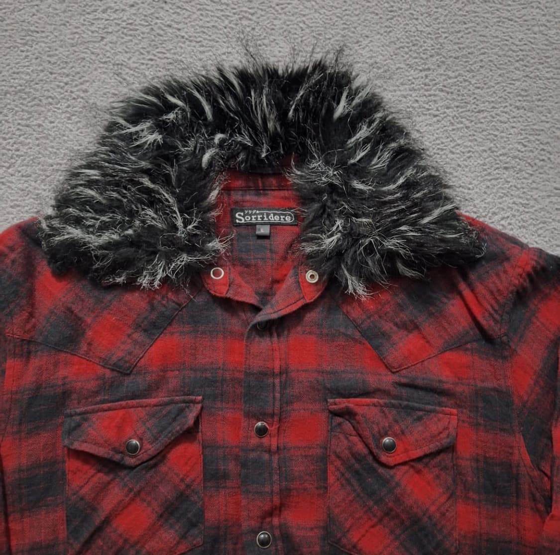 Sorridere Fur shirts /에눌 가능 상품이미지2