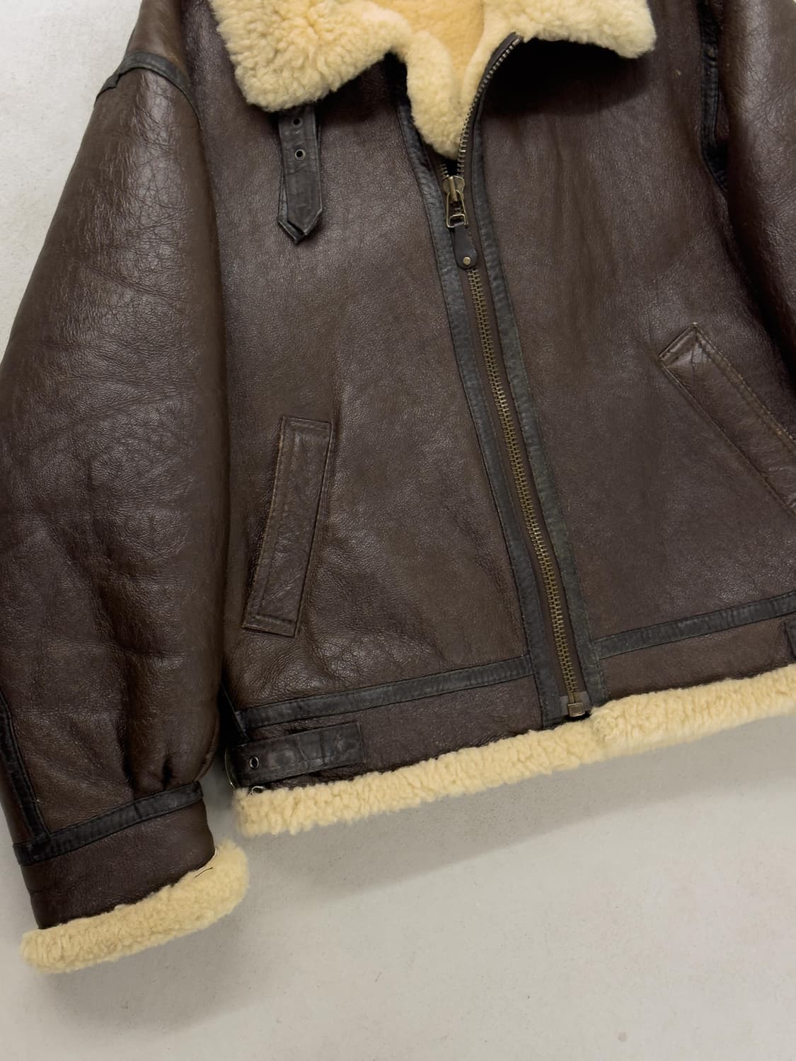 B3 무스탕 무통 자켓 상품이미지3