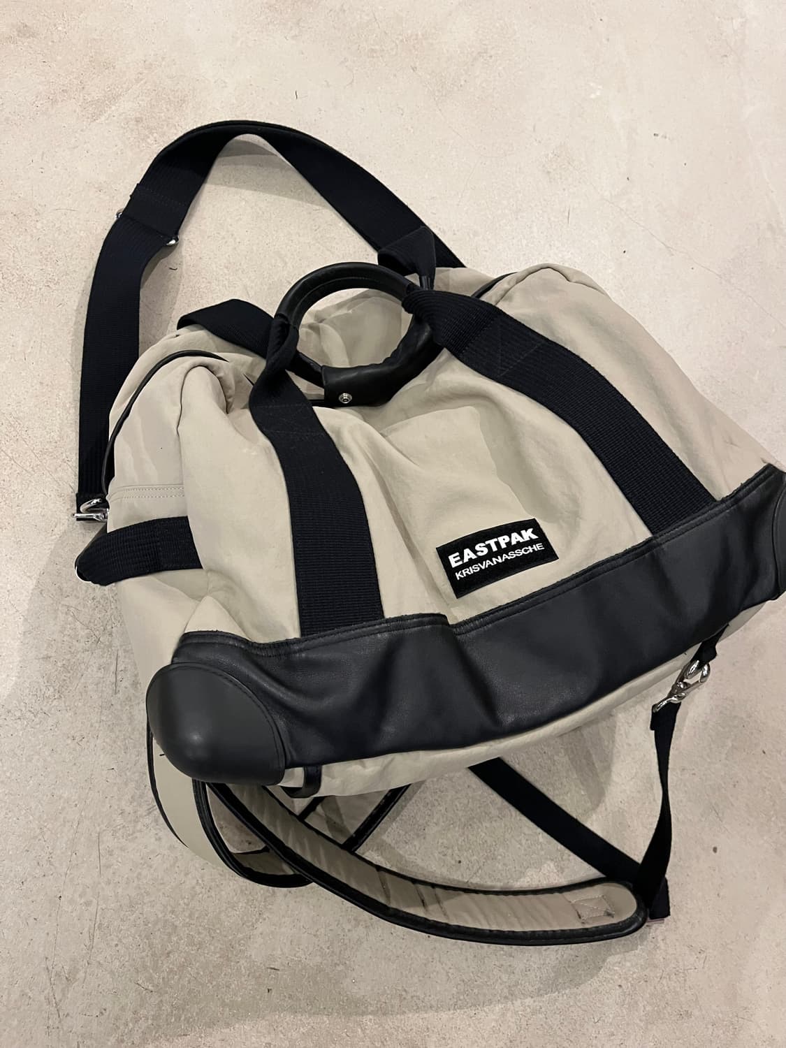 이스트팩 크리스반아쉐 3way 멀티백 상품이미지4