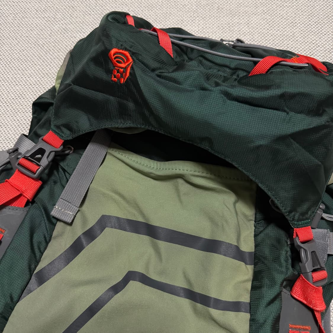 마운틴하드웨어 킹스톤 40L 백패킹 배낭 상품이미지3