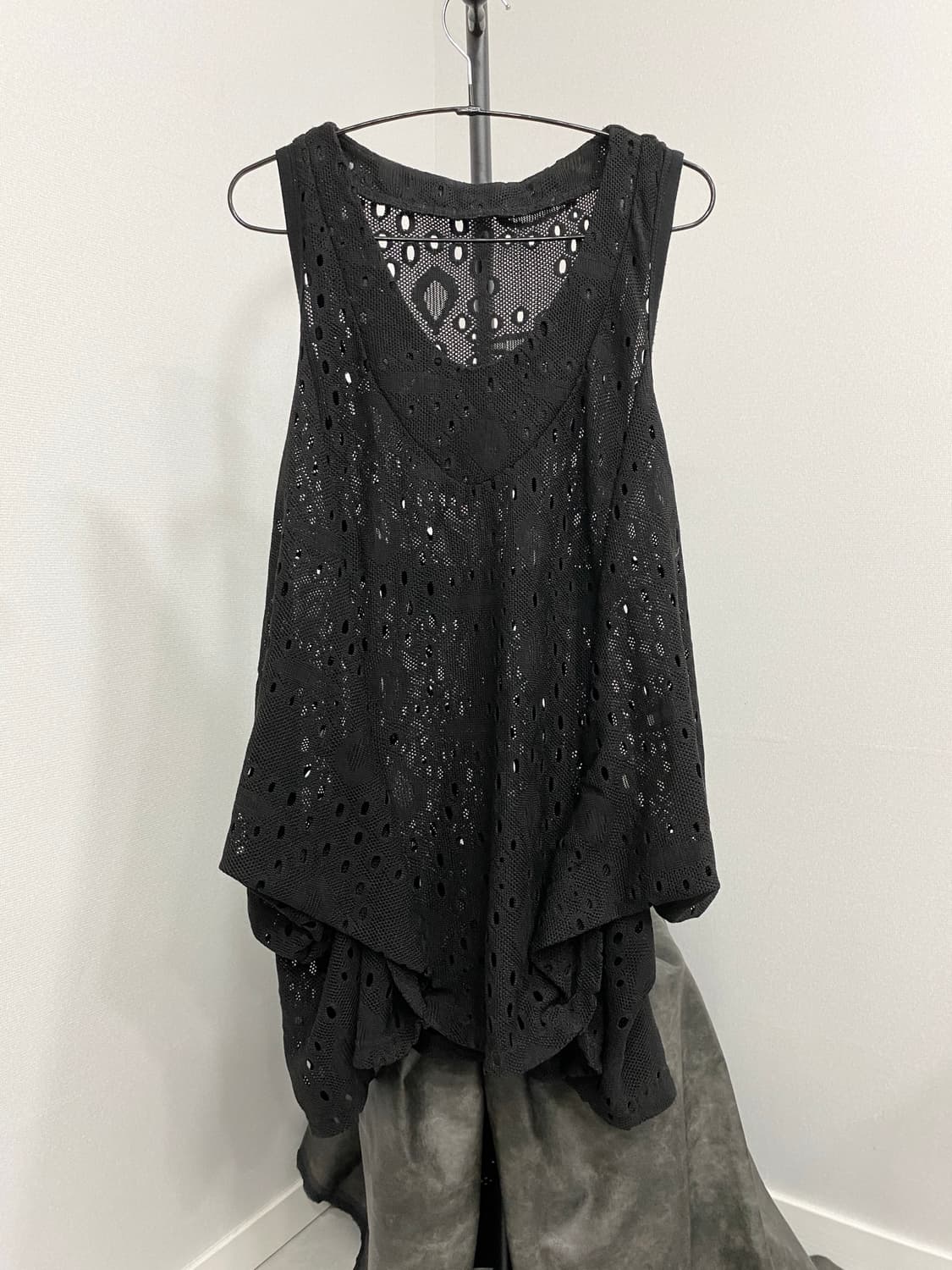 Punching Drawstring Drape dress 상품이미지1
