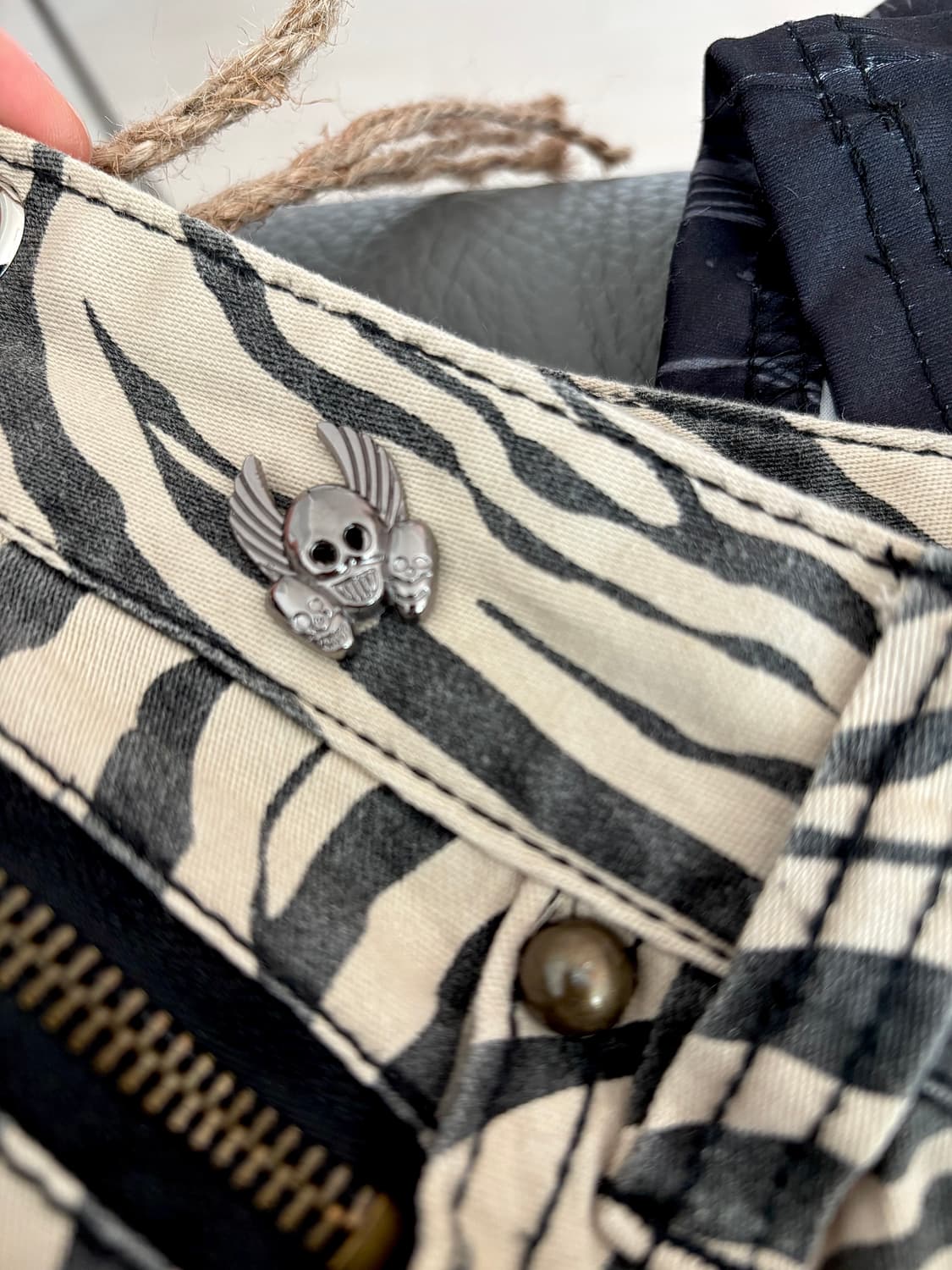 대대장급 로우라이즈 갸루 퍼 쇼츠 상품이미지3