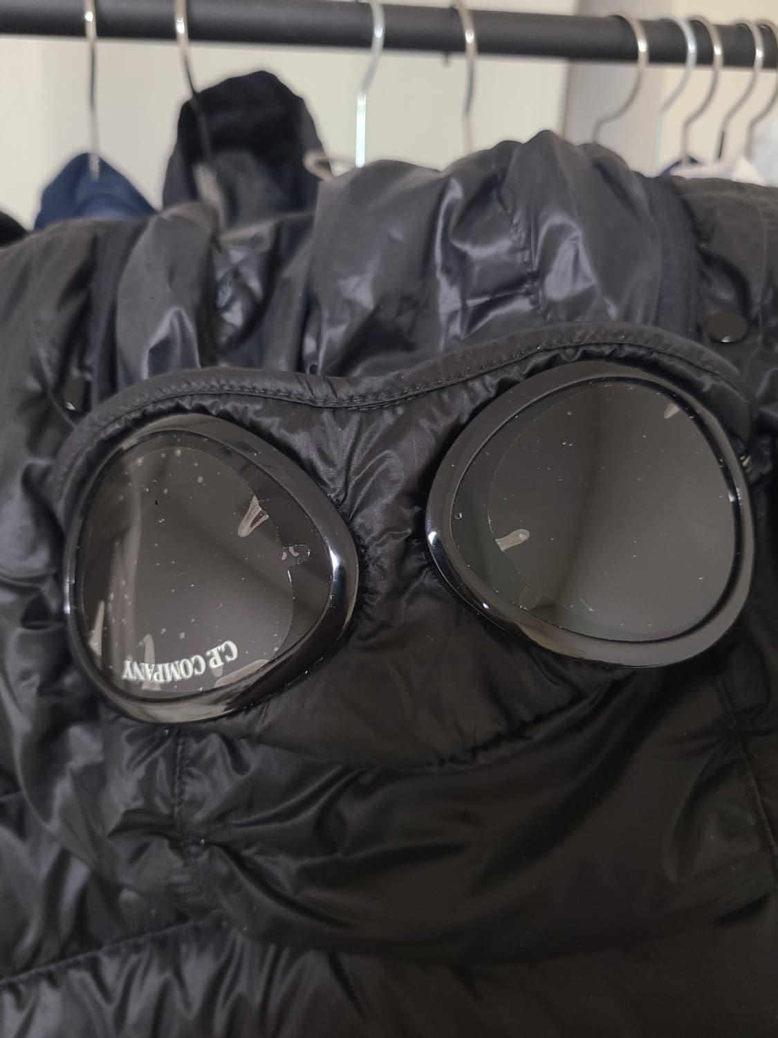 CP  DD 쉘 조끼 패딩 48사이즈 상품이미지4