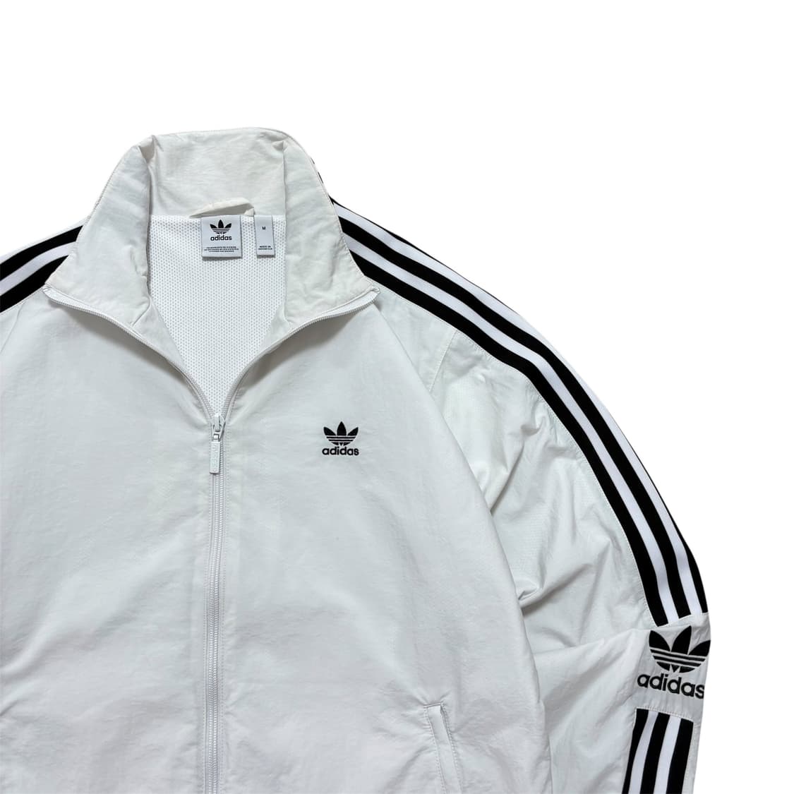 아디다스 우븐 바람막이 상품이미지2