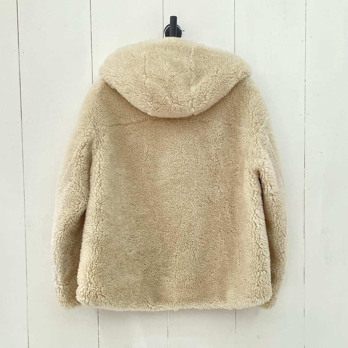 오즈세컨 울 100% 덤블 뽀글이 후드 자켓 아이보리 상품이미지6