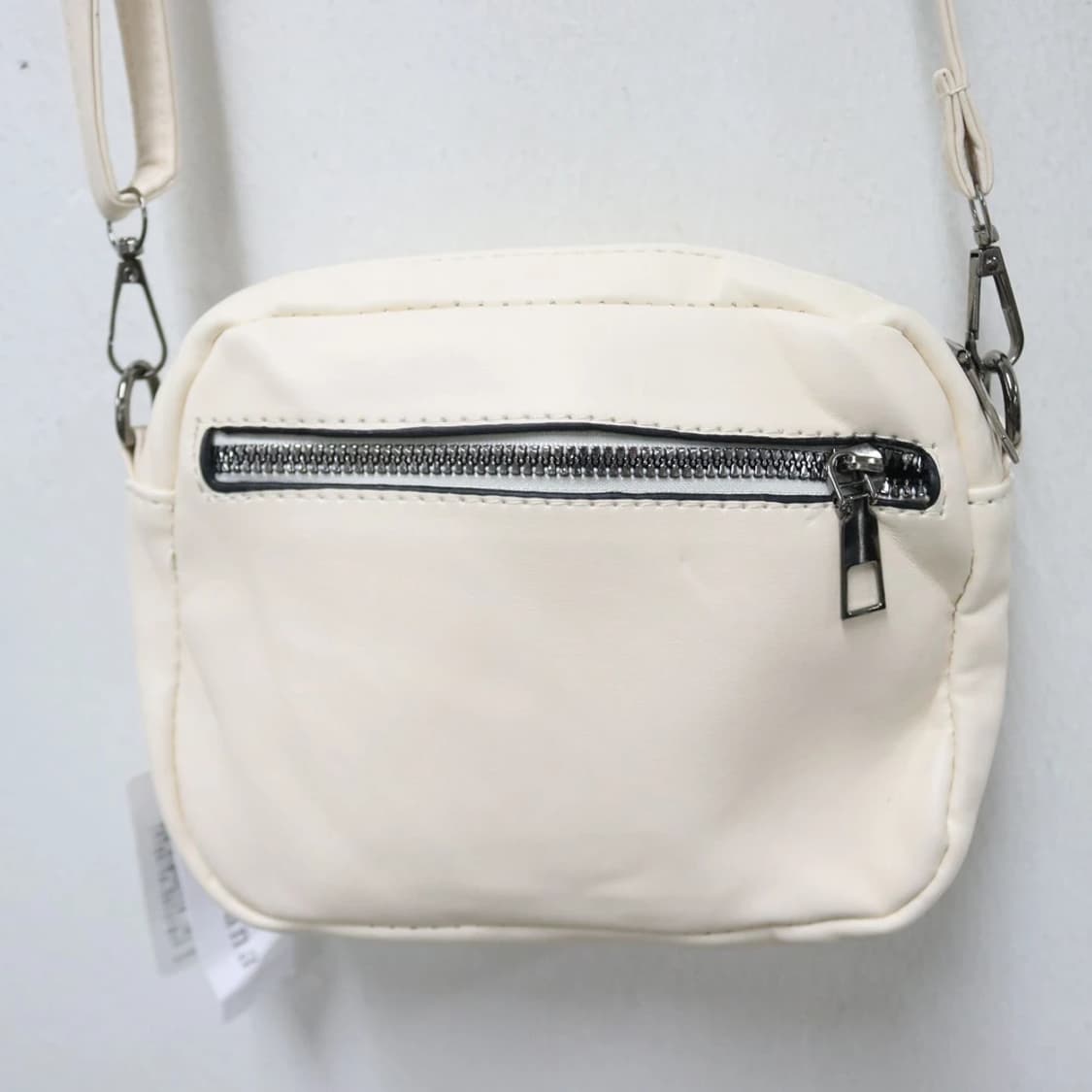 [미사용품] TOKOHANA 퀼팅 가죽 크로스백 61627 상품이미지3