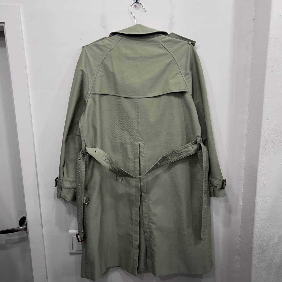 버버리 런던 클래식 더블버튼 트렌치코트 상품이미지5