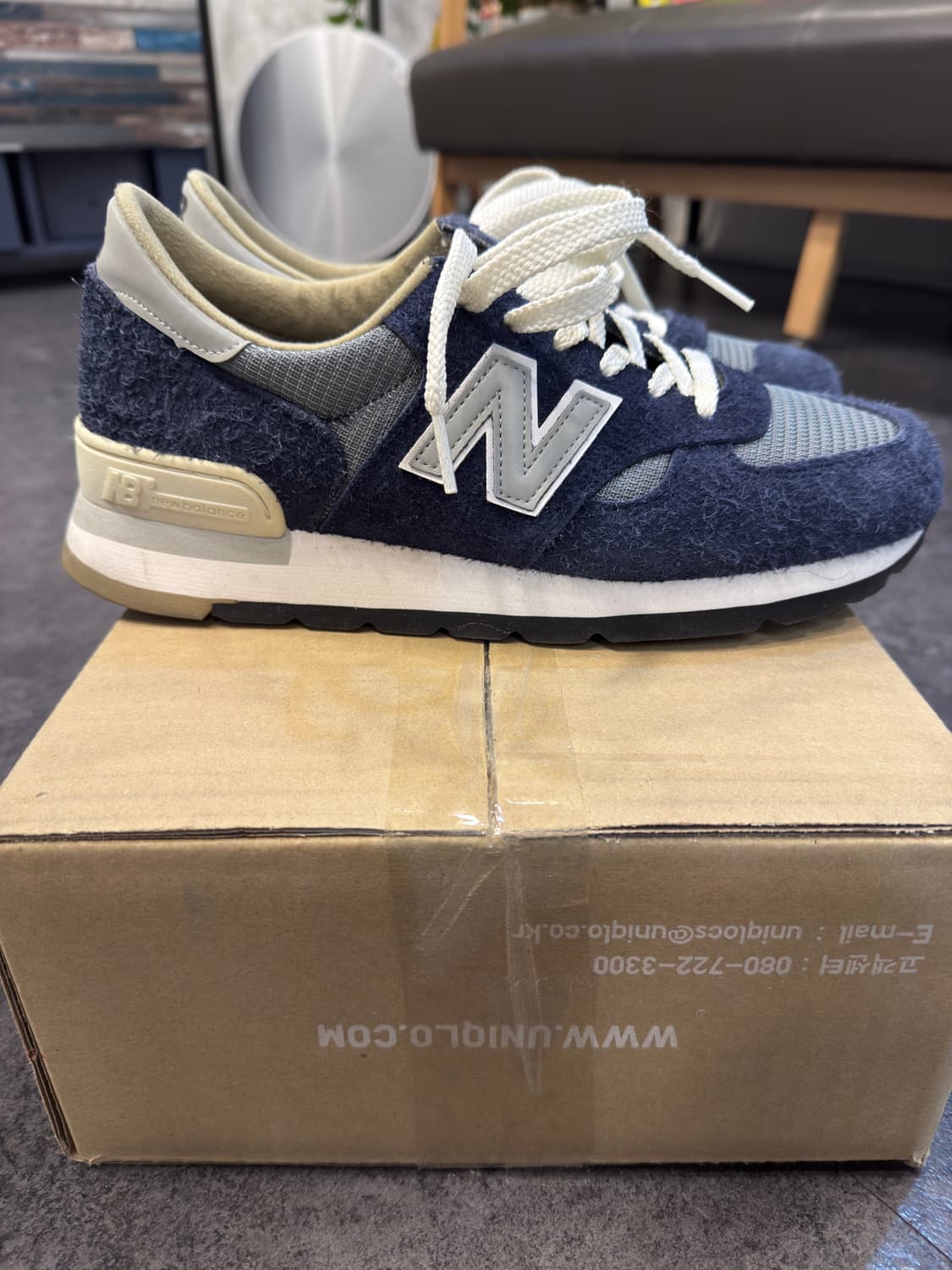 뉴발란스 x 칼하트 990 상품이미지4