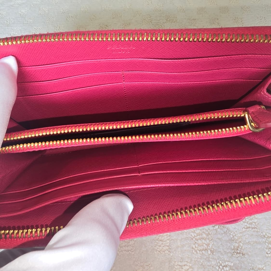 [중고/정품] 프라다 사피아노 피오코 지퍼 장지갑 피오니아 (핑크) 상품이미지5