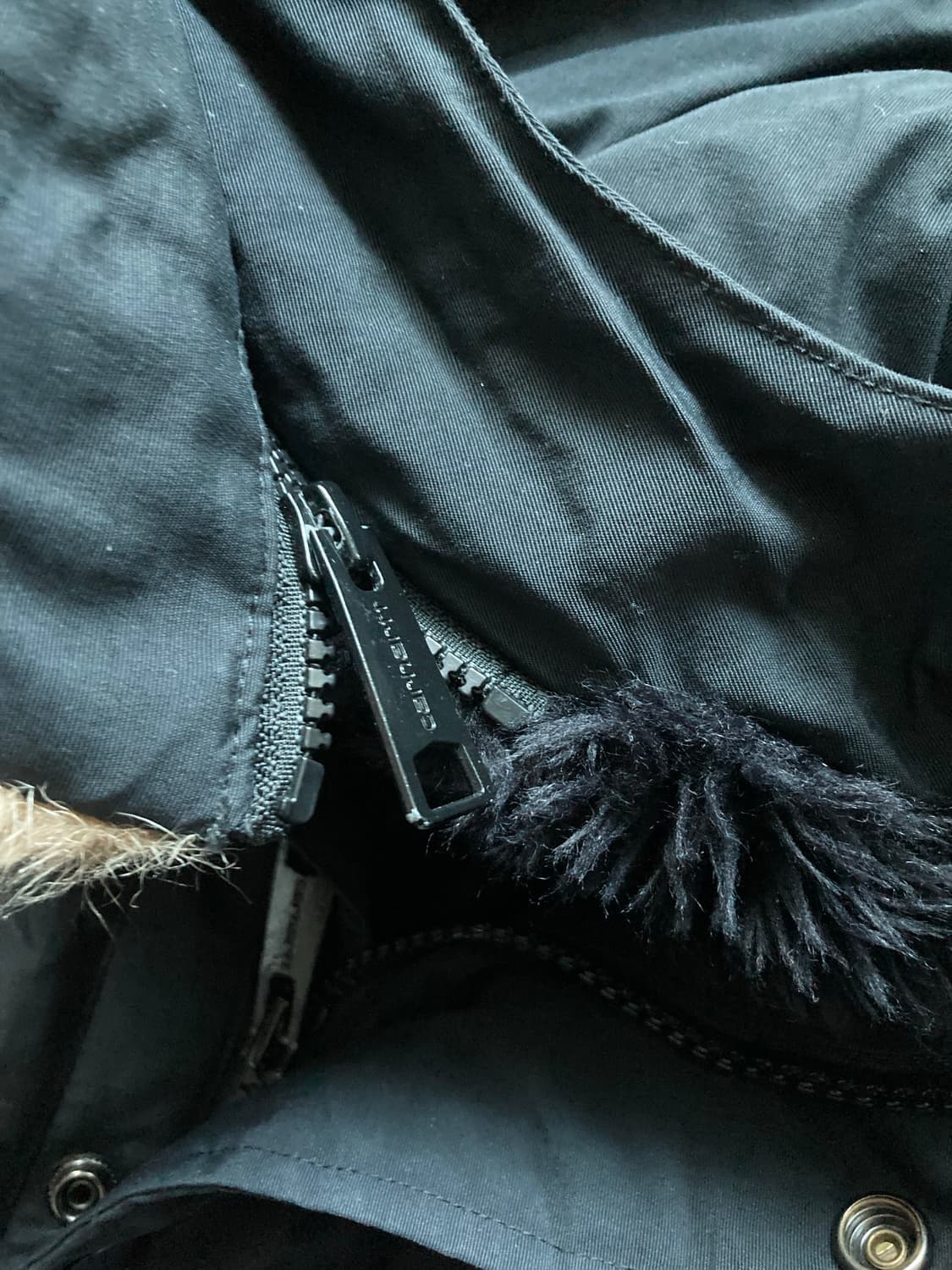 칼하트 패딩 자켓 국내정식 수입라벨 상품이미지6