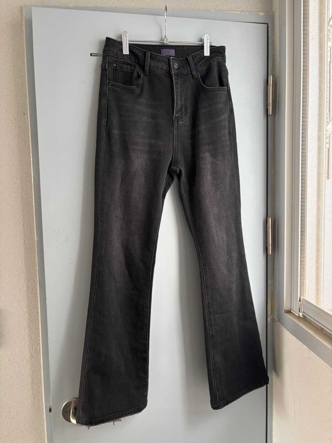 MOTHER Bootcut Jeans 상품이미지1