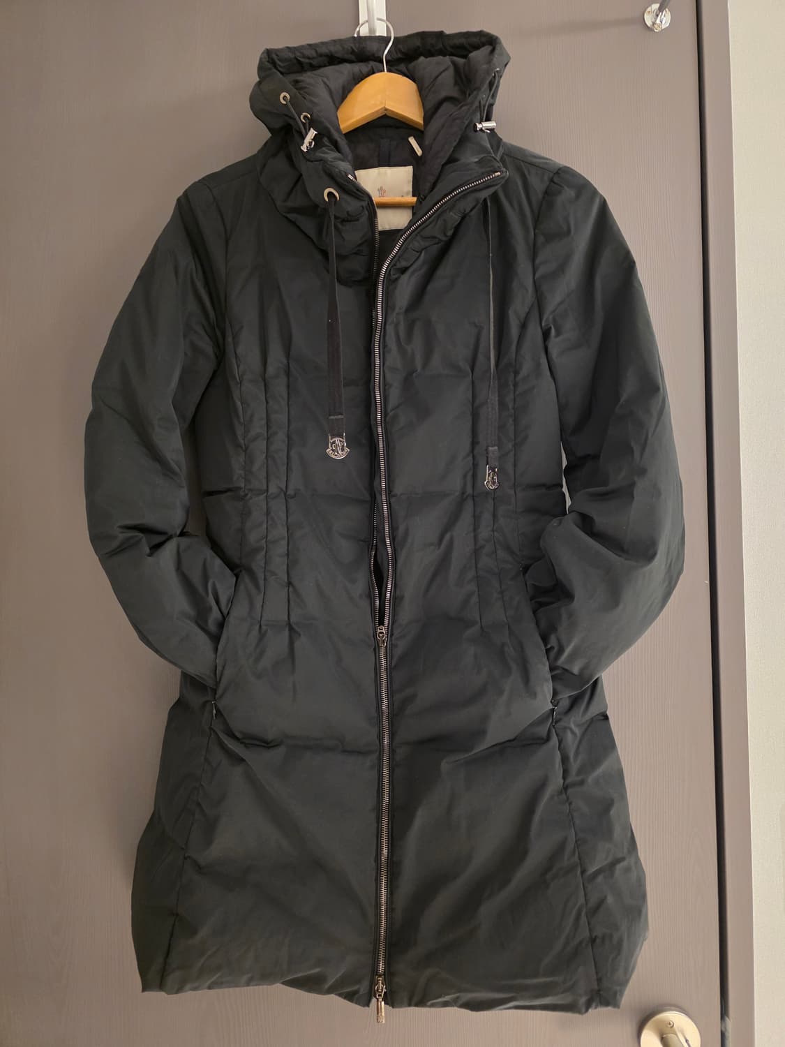 몽클레어 여성 롱패딩 사이즈1. M사이즈 44~55 상품이미지1