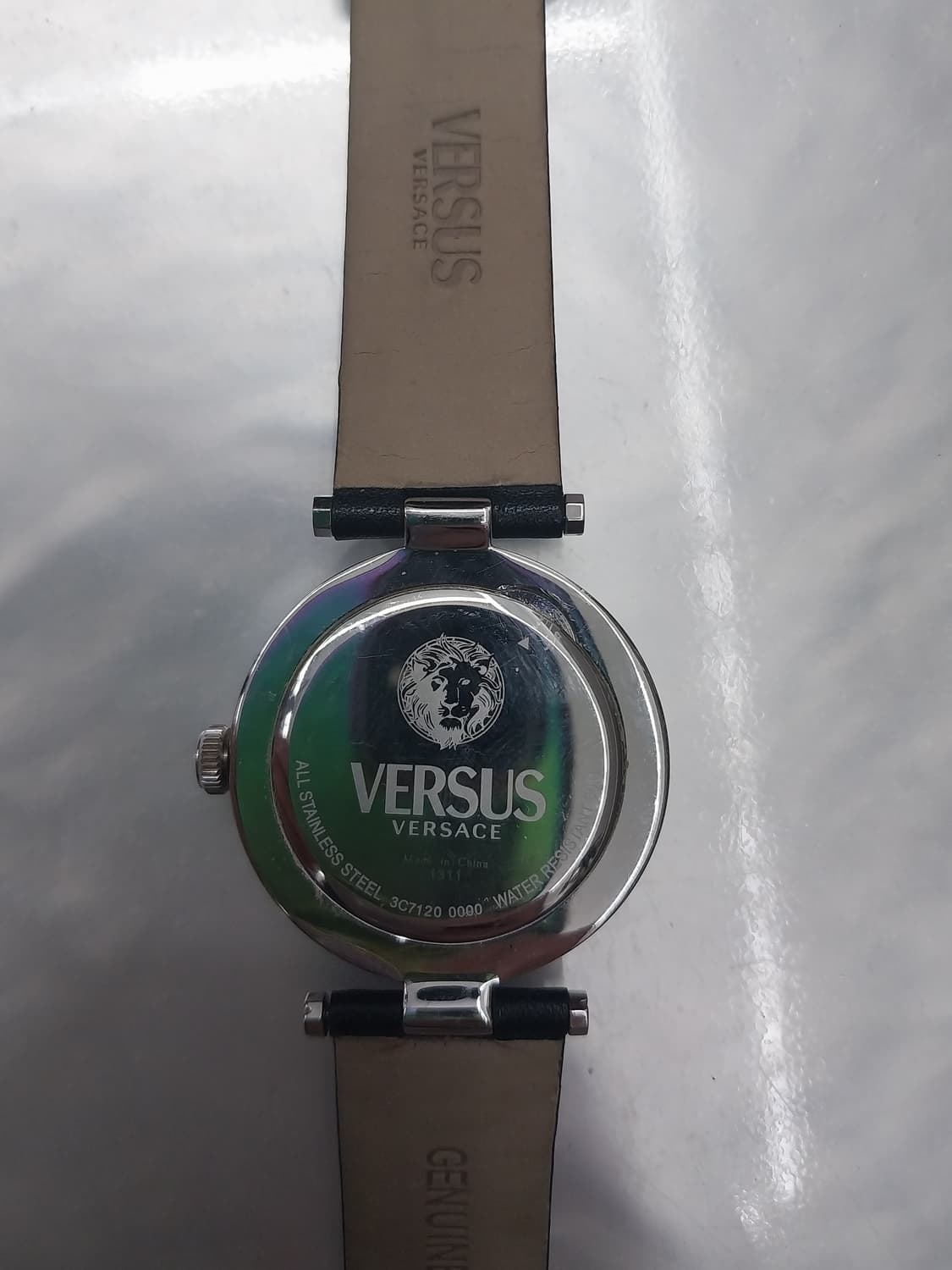 베르사체 3C7120 가죽 쿼츠시계 상품이미지3