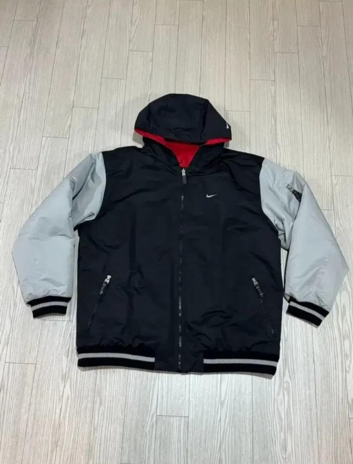 빈티지 나이키 리버시블 아우터

112~115느낌 상태 양호 상품이미지2