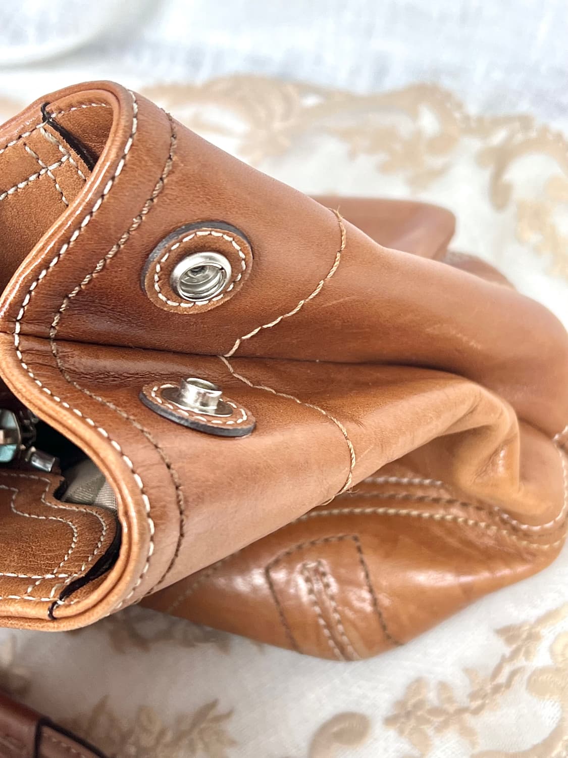 Old coach 헤리티지 브라운 레더 더블 포켓 토트백 숄더백 상품이미지10