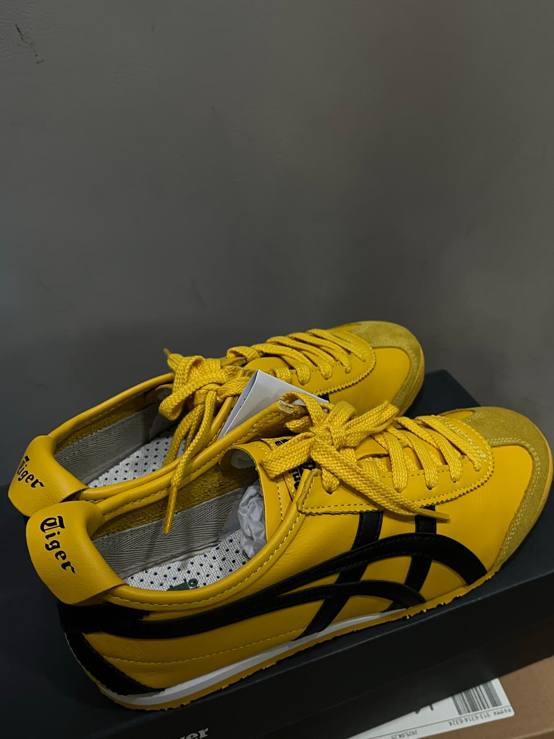 오니츠카타이거 멕시코66 옐로우 245 새상품 상품이미지5