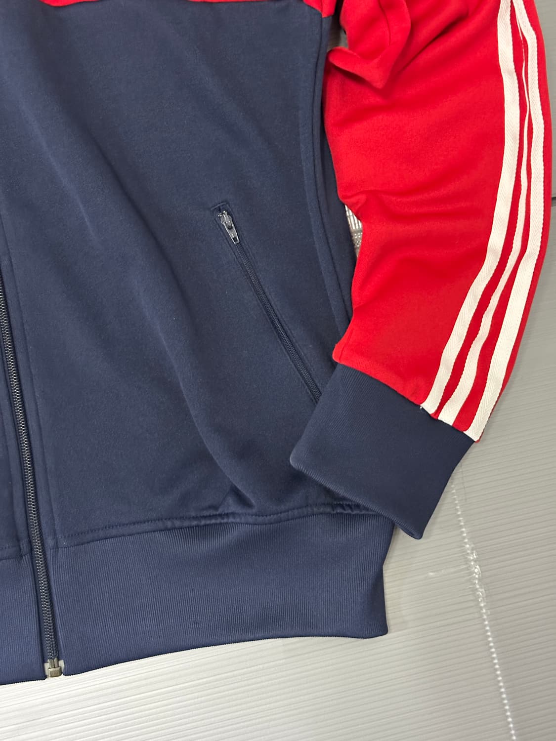 아디다스 트랙탑 져지 레드 네이비 M 상품이미지3