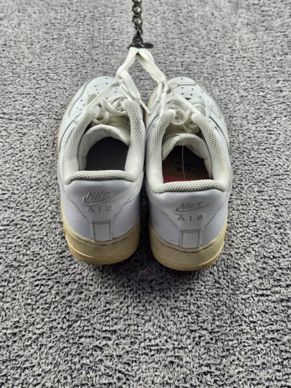 나이키 에어 포스 1 로우 '07 스니커즈 (245mm) / 11688 상품이미지4