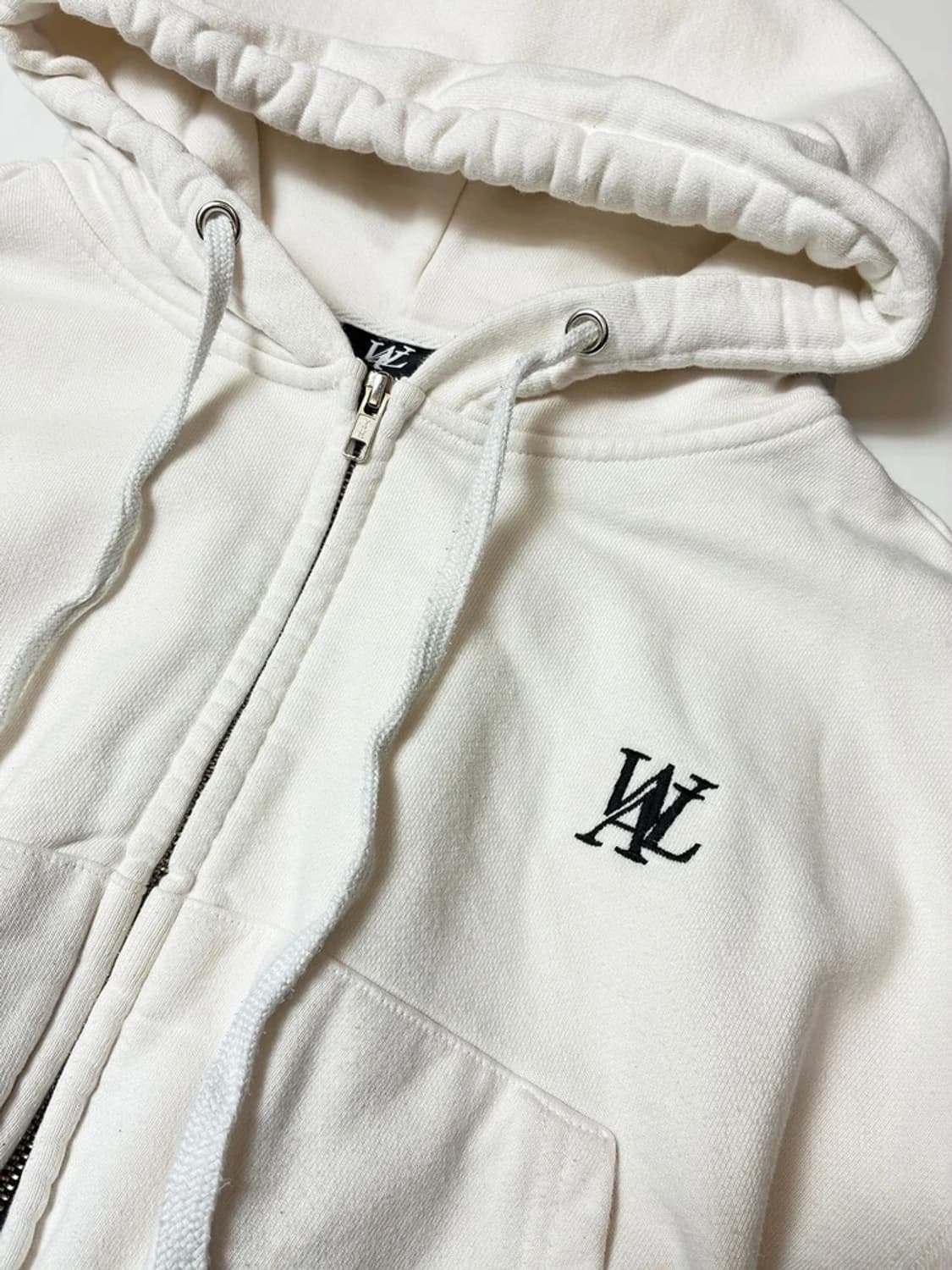 우알롱 시그니처 턱 슬리브 크롭 후드 집업 PN8727 상품이미지3