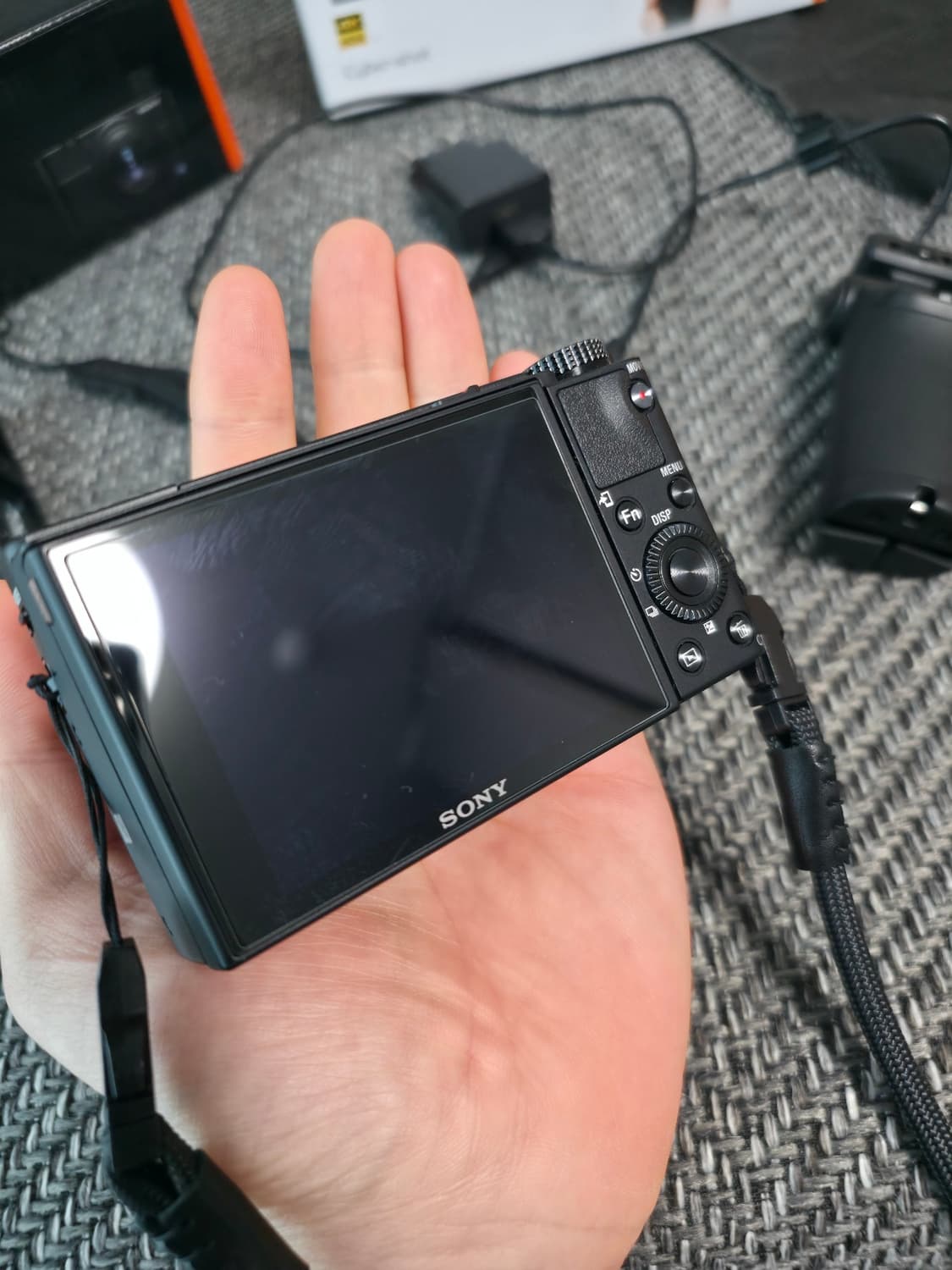 소니 RX100M7  상품이미지4