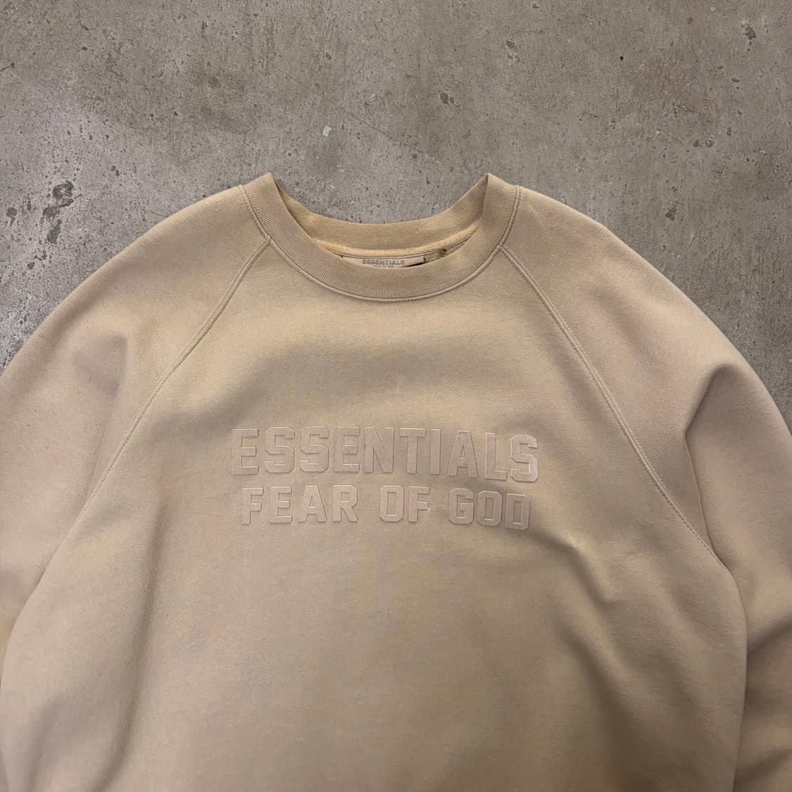 에센셜 맨투맨[1990] 상품이미지2