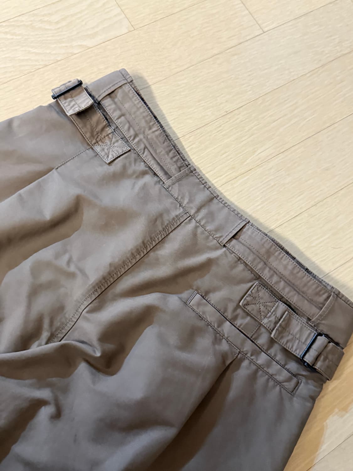 [46] 르메르 22AW 벨티드 트렌치 팬츠 상품이미지2