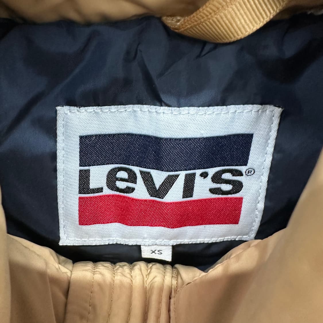 85 리바이스 여자 덕다운 패딩 상품이미지4