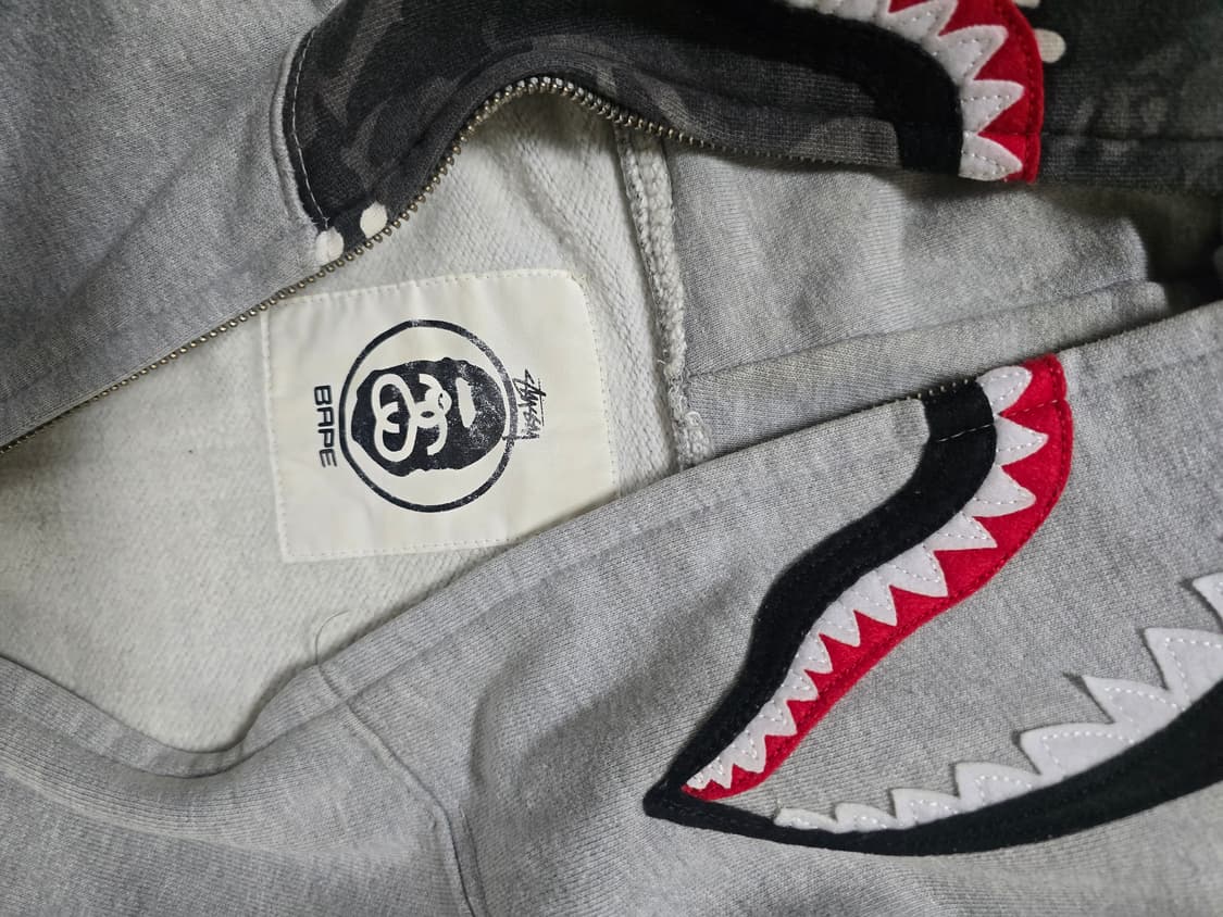 베이프x스투시 샤크후드 xxl 상품이미지2