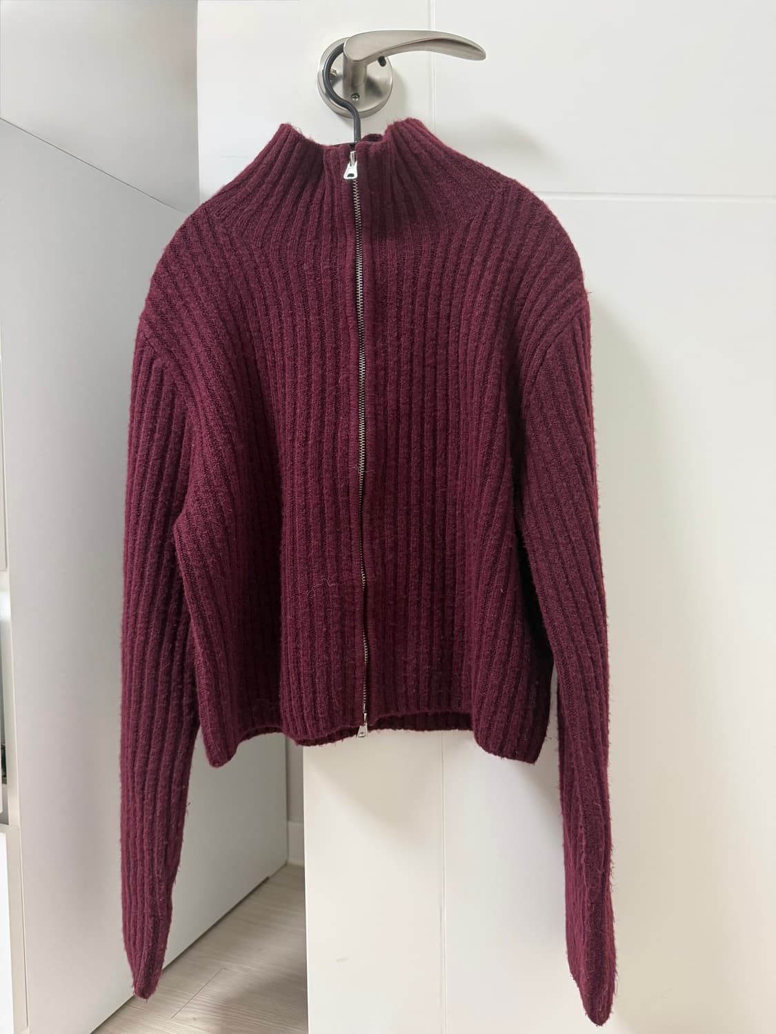 터틀넥 집업 카디건 와인 상품이미지2