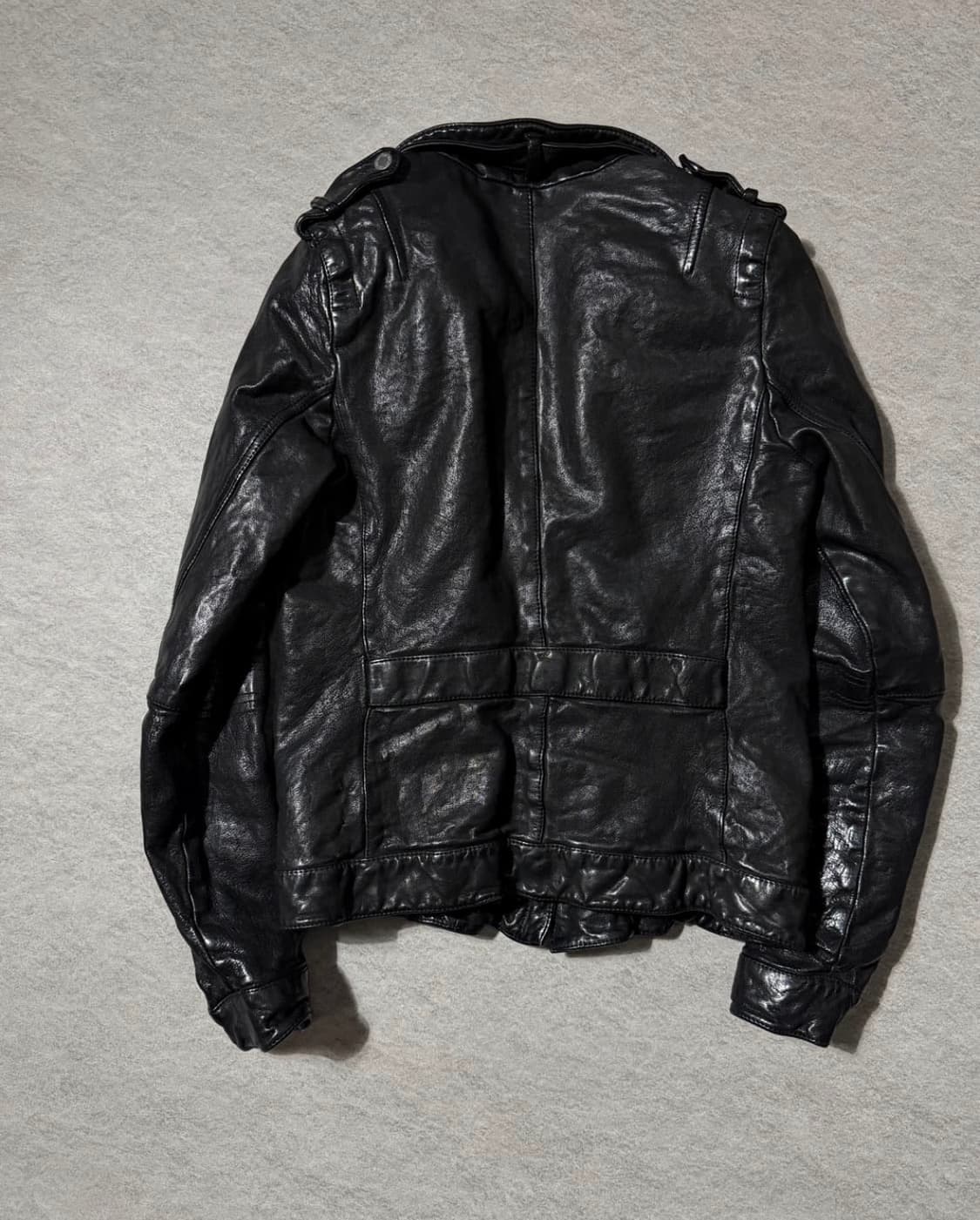 닐바렛 멀티지퍼 버팔로 레더자켓 상품이미지4