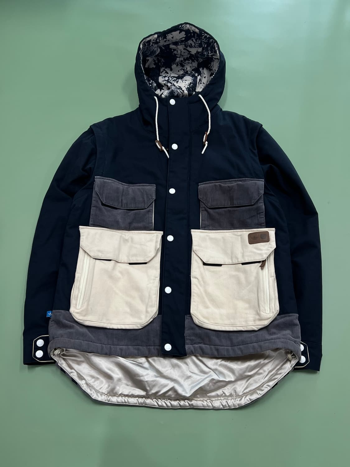 (105) 아디다스 X 버튼 윈터 자켓 상품이미지3