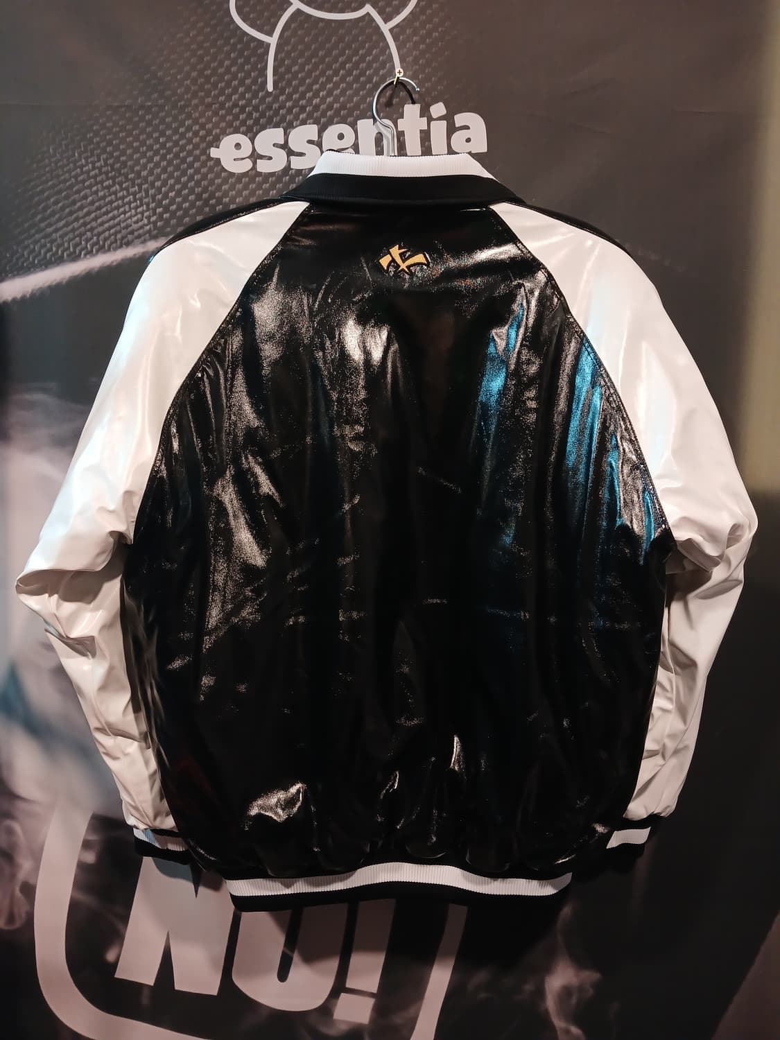 유광 야구 점퍼 상품이미지3