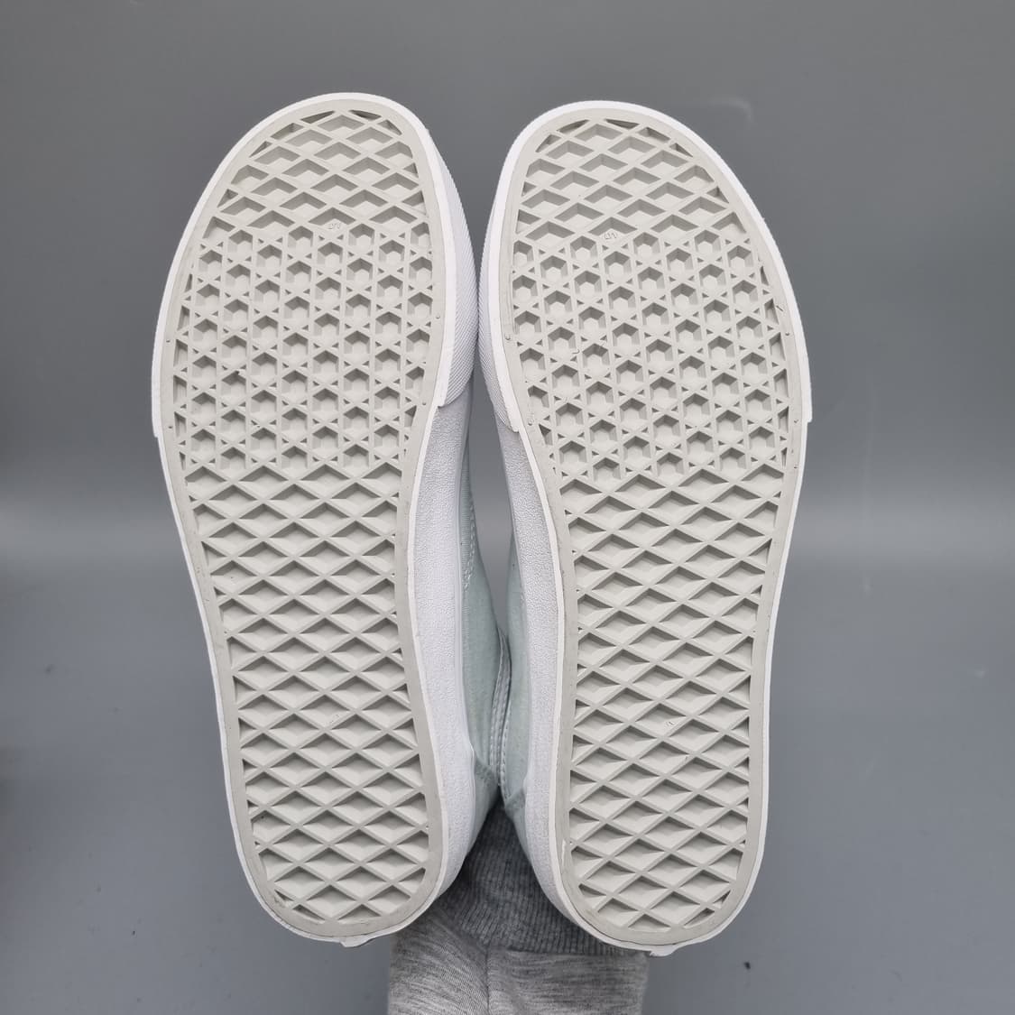 반스 올드스쿨 여성스니커즈 235 상품이미지3