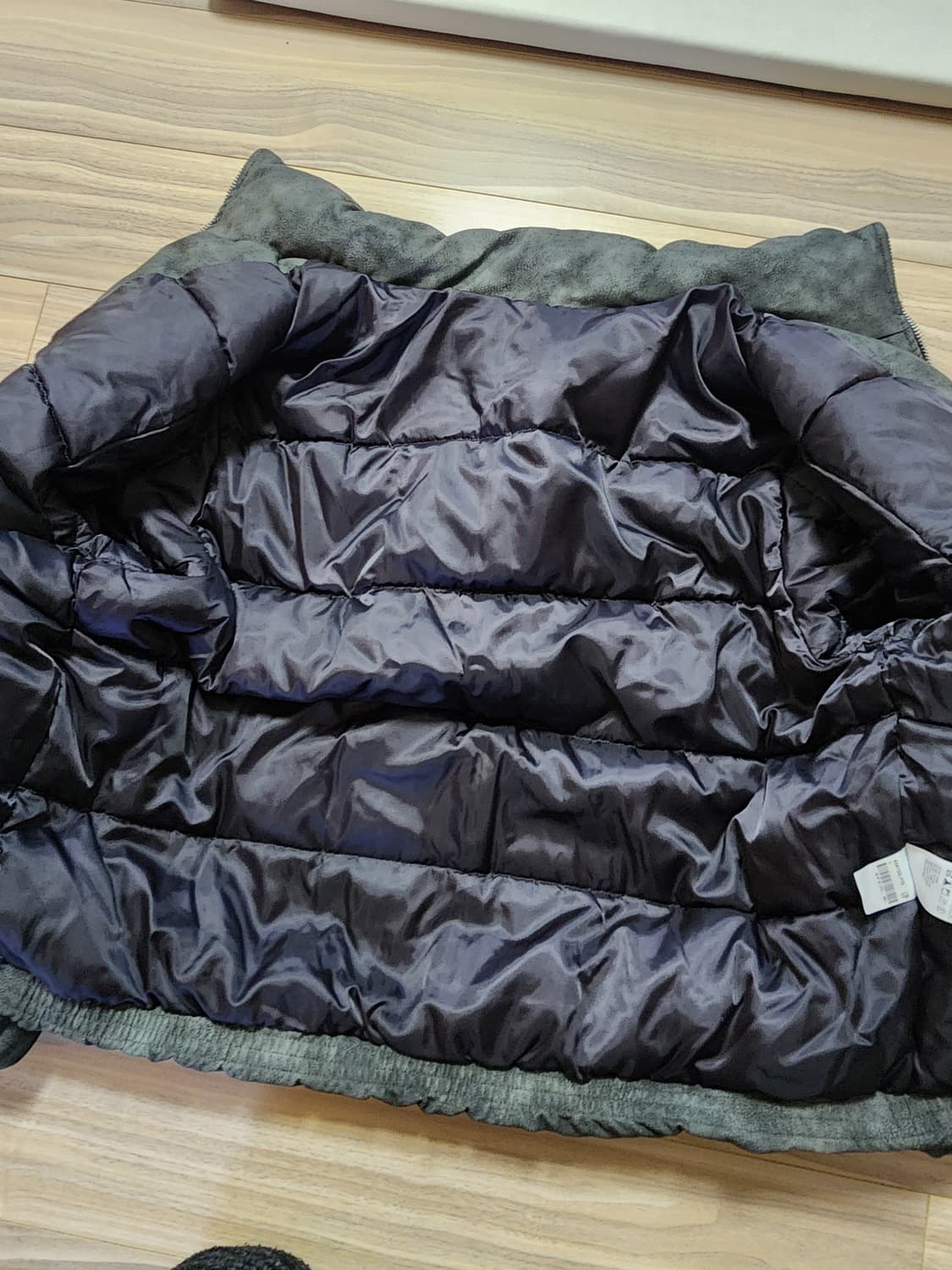 에잇세컨즈가죽패딩점퍼L그레이 상품이미지4