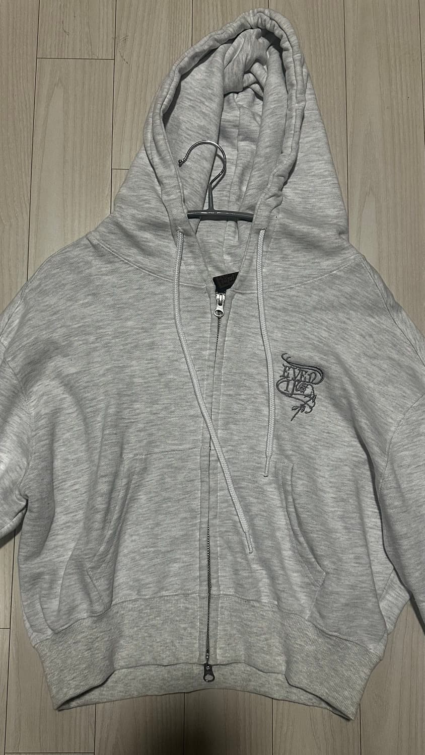 이퓨원트 후드집업 상품이미지2