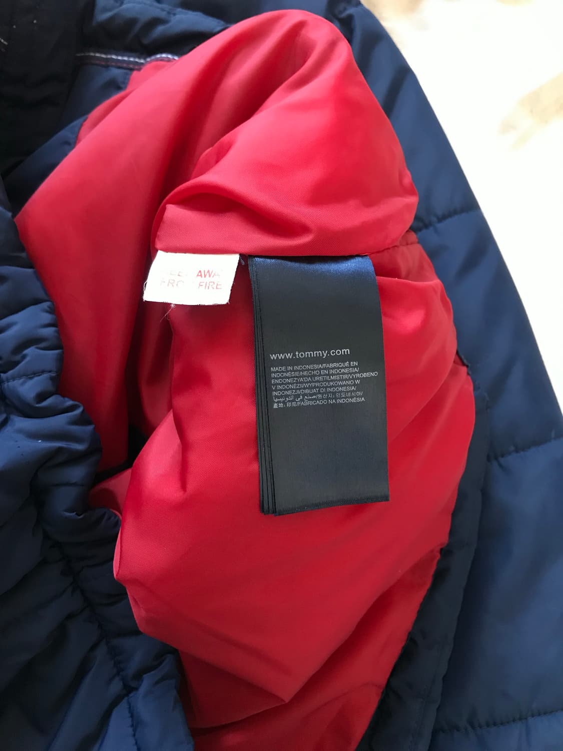 타미힐피거 자수 패치로고 네이비 숏패딩 상품이미지8