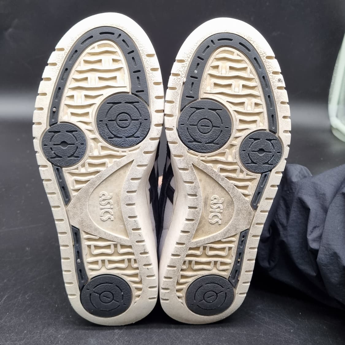 아식스 타이거 젤ptg 여성스니커즈225 상품이미지3