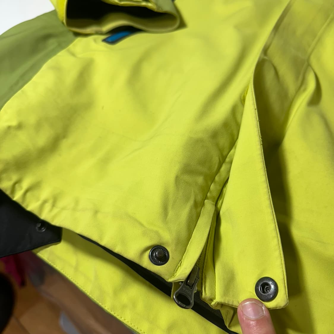 105 XL 컬럼비아 그린배색 나일론 고어텍스 PROSHELL 등산바막 상품이미지4