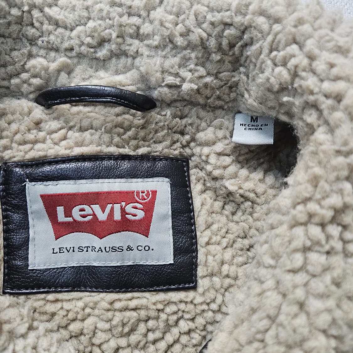 M 리바이스 쉐르파 카라 가죽 트러커자켓 0401Y 상품이미지3