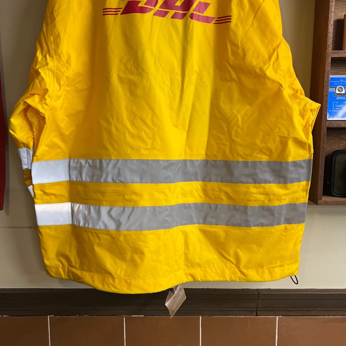 DHL Windbreaker Medium Size (100~105) 상품이미지6