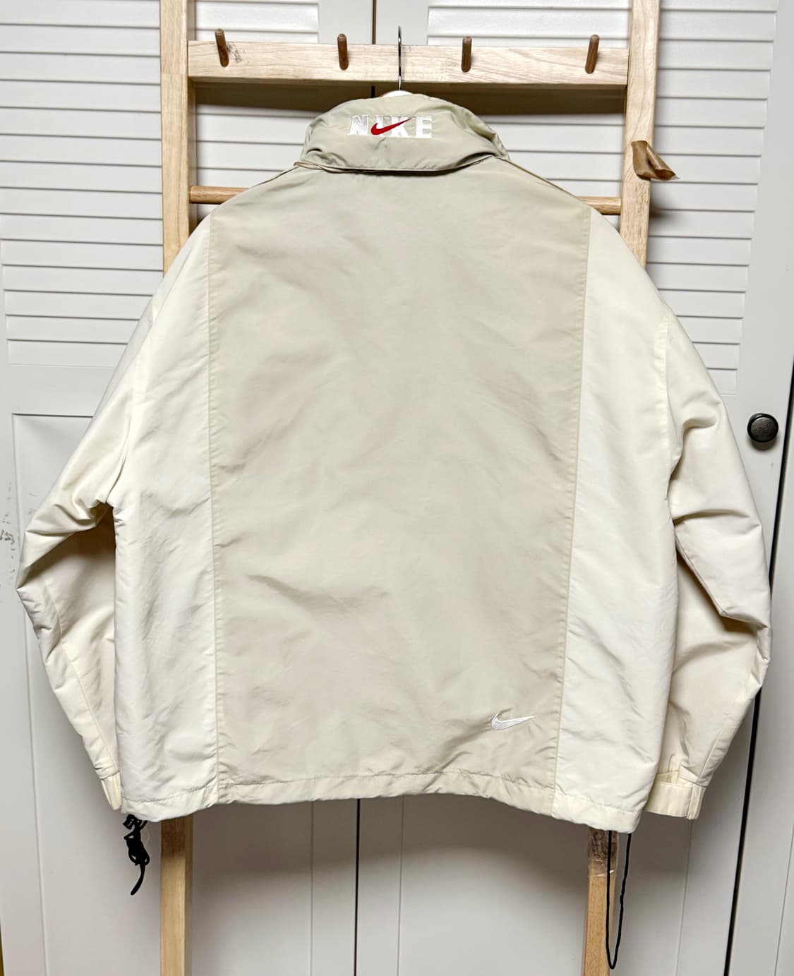 XL 나이키 빅로고 올드스쿨 베이지X아이보리 90S 바람막이 자켓 상품이미지2